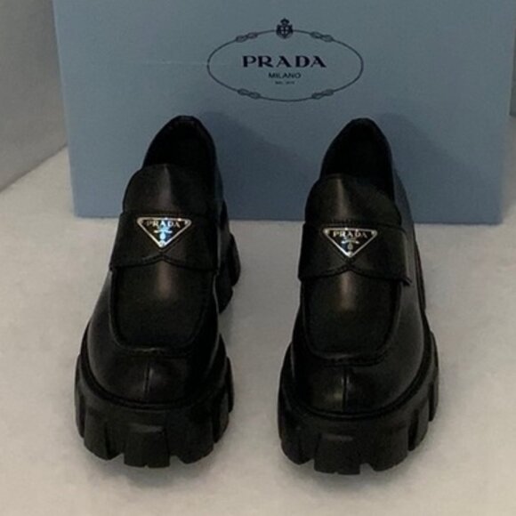 Prada Women's Black Shoes - Picture 1 of 5